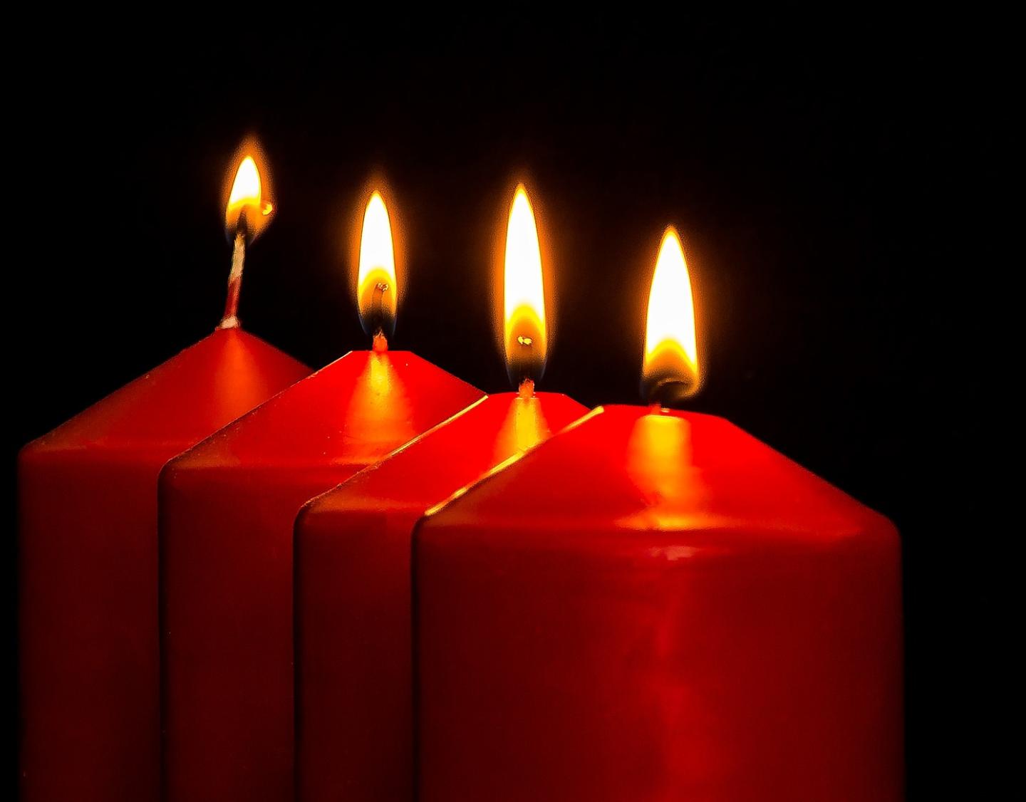 advent (c) Bild von Myriam Zilles auf Pixabay